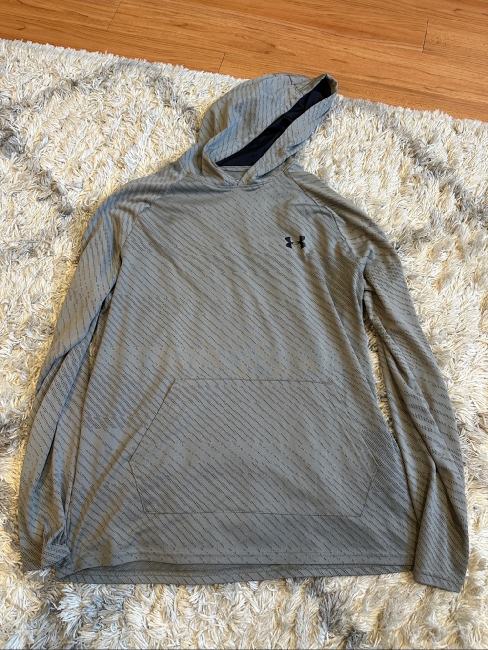 UA Lightweight Long Sleeve